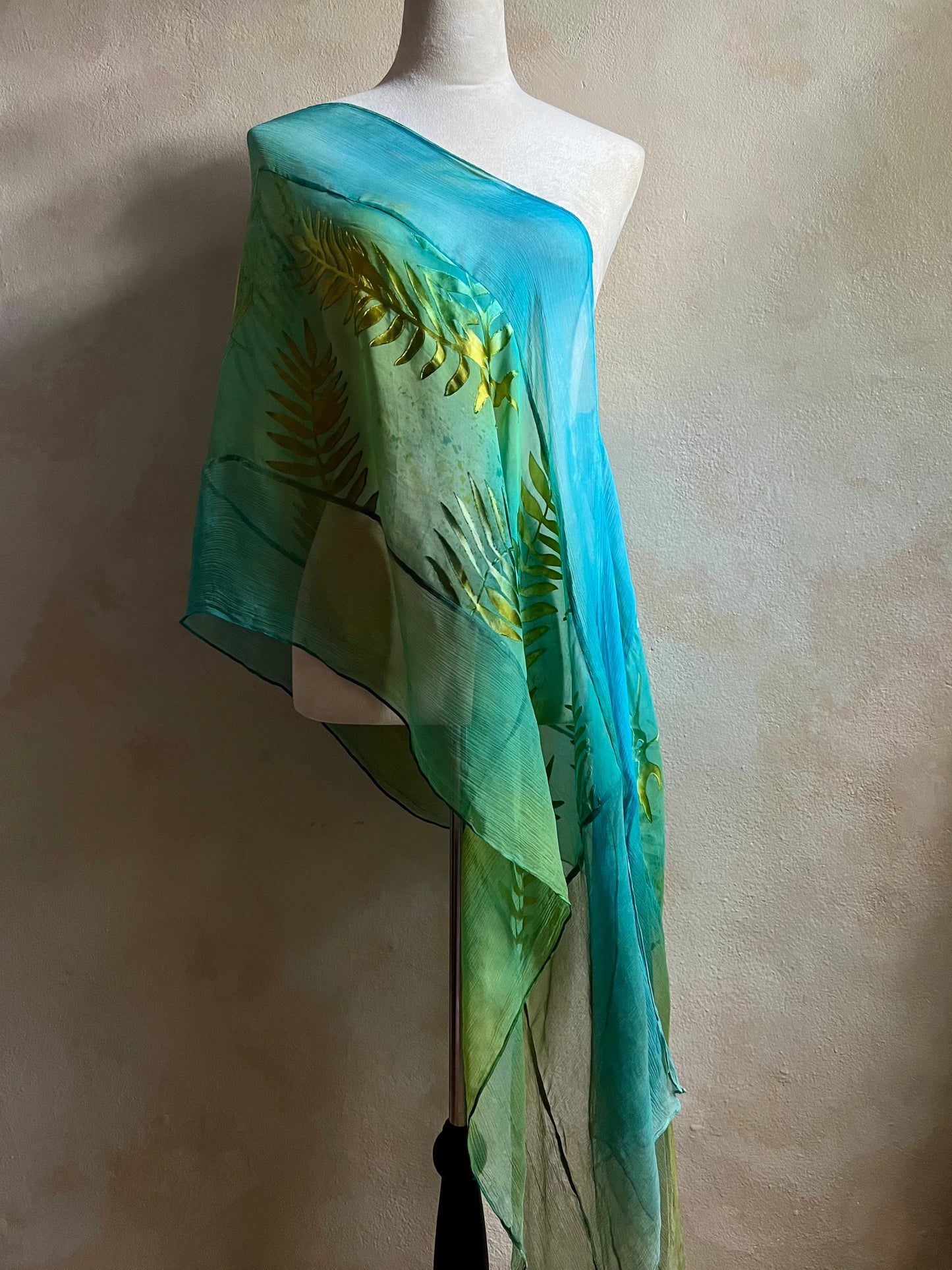 The BodyScarf