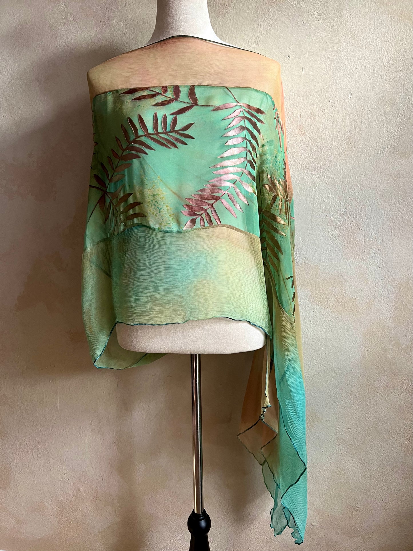 The BodyScarf