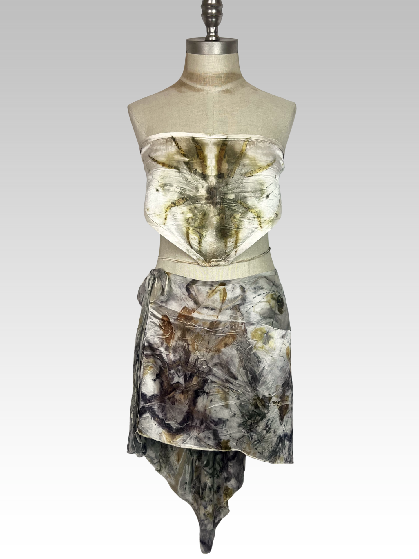 Botanical Amber Halter Top