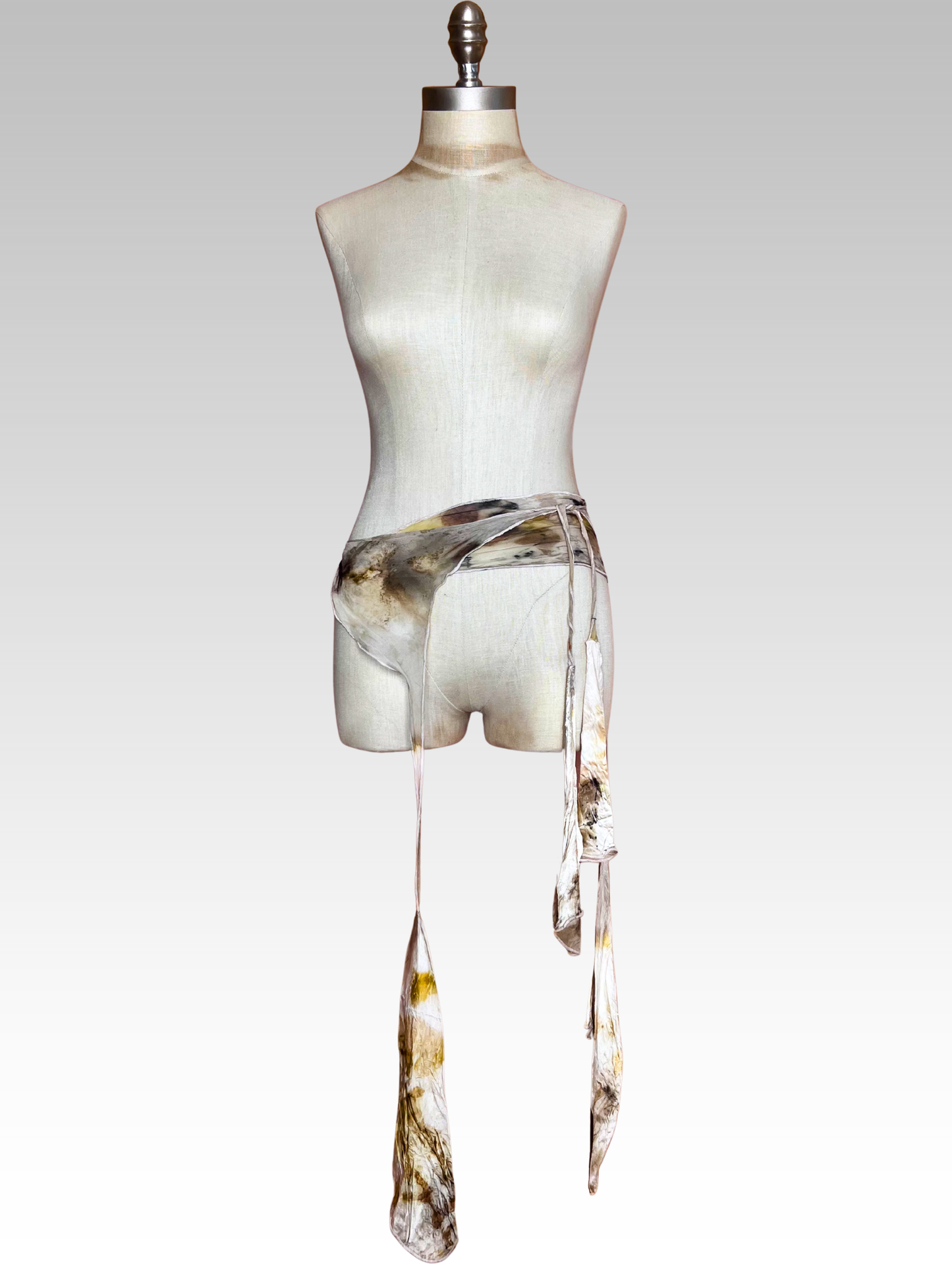 Botanical Fluted Scarf