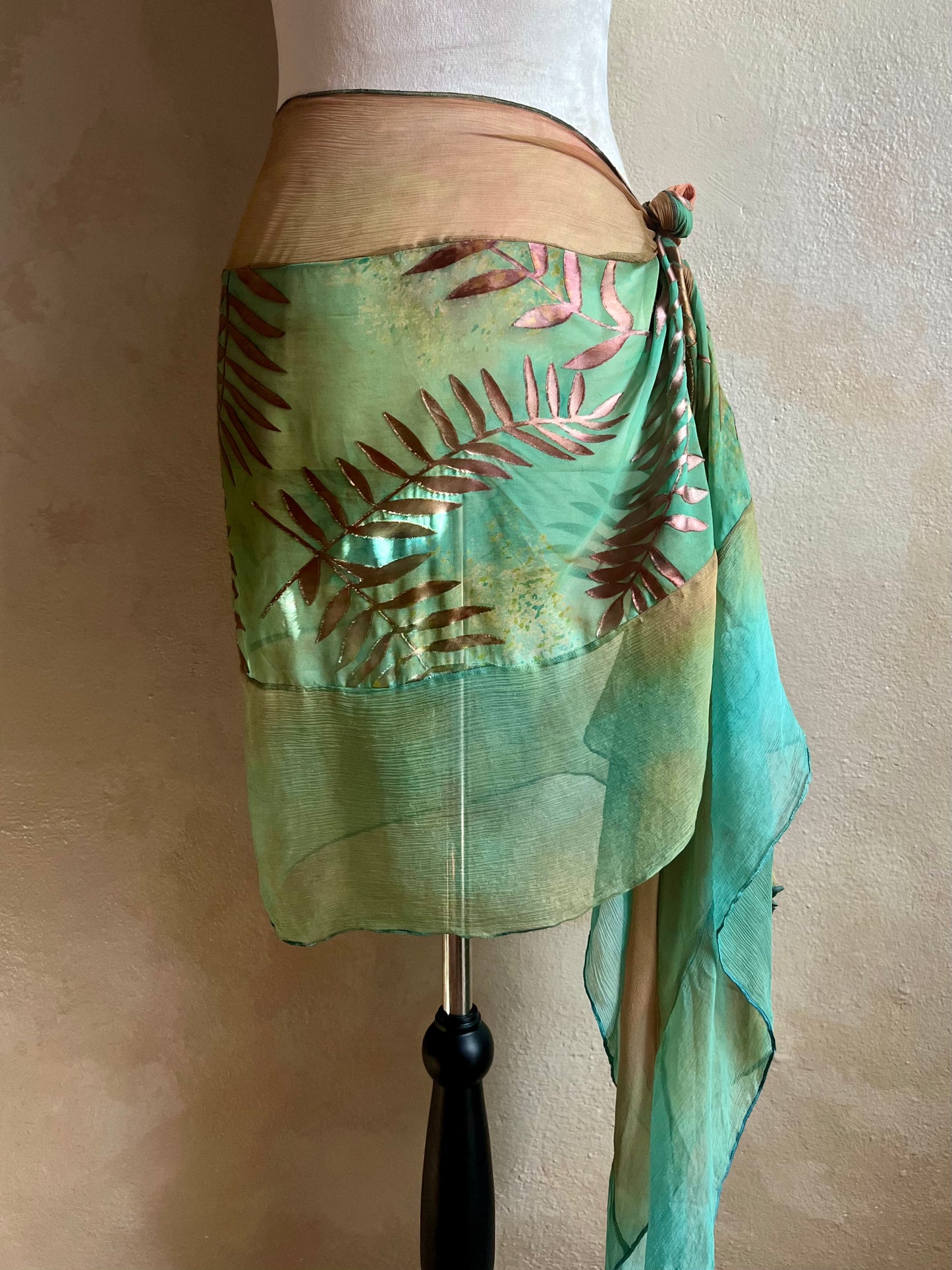 The BodyScarf